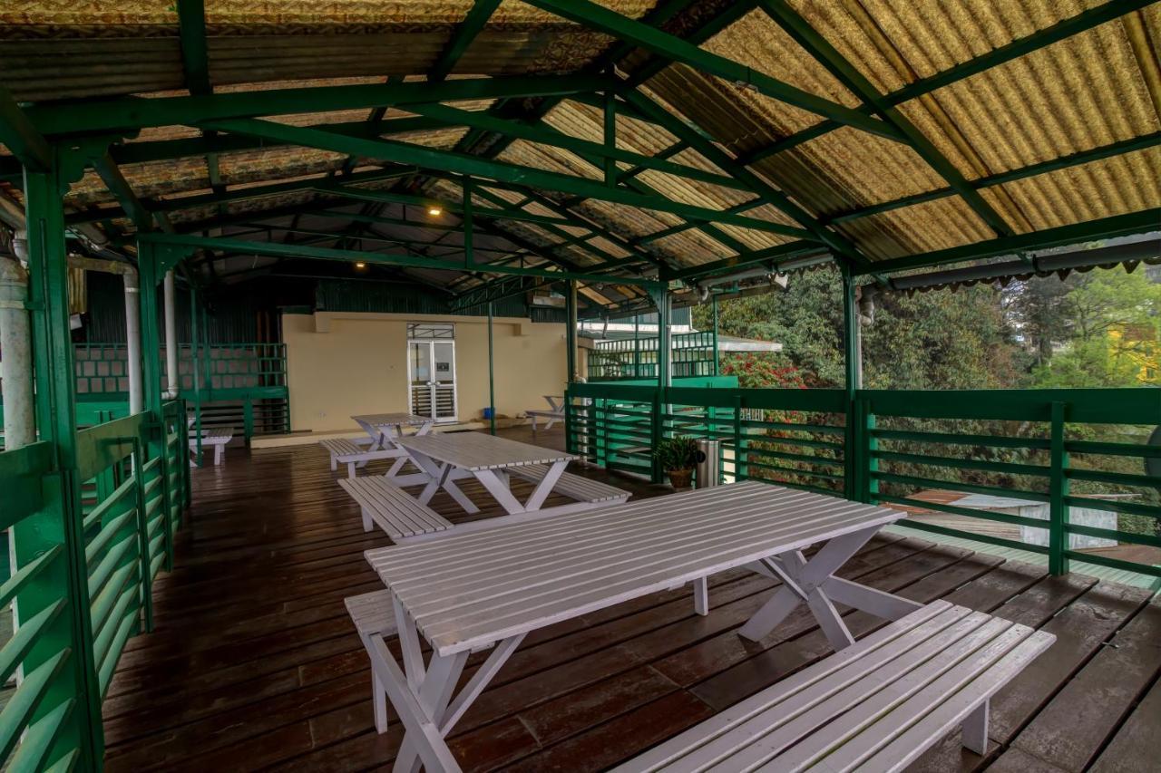 Muscatel Himalayan Resort - 400 Mts From Mall Road ダージリン エクステリア 写真