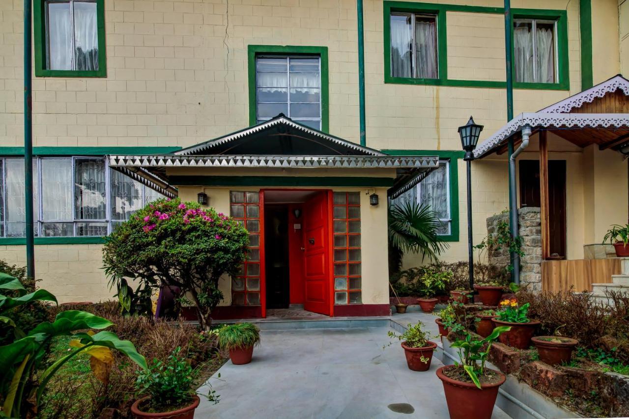 Muscatel Himalayan Resort - 400 Mts From Mall Road ダージリン エクステリア 写真